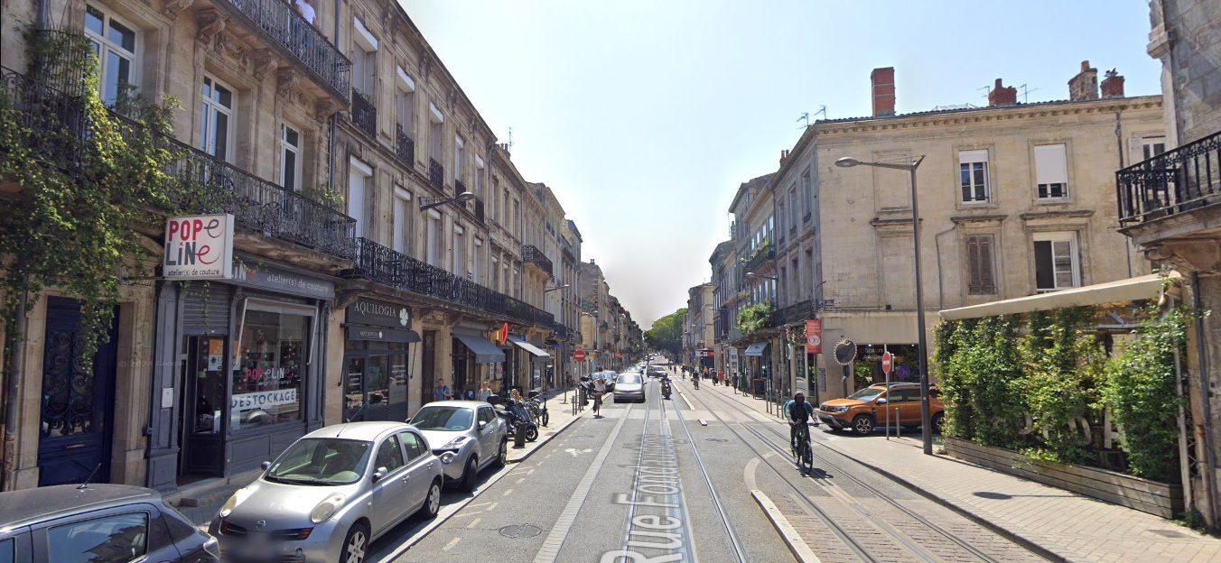 Local commercial dans Bordeaux à louer Photo de l’immeuble– Image 1 sur 2