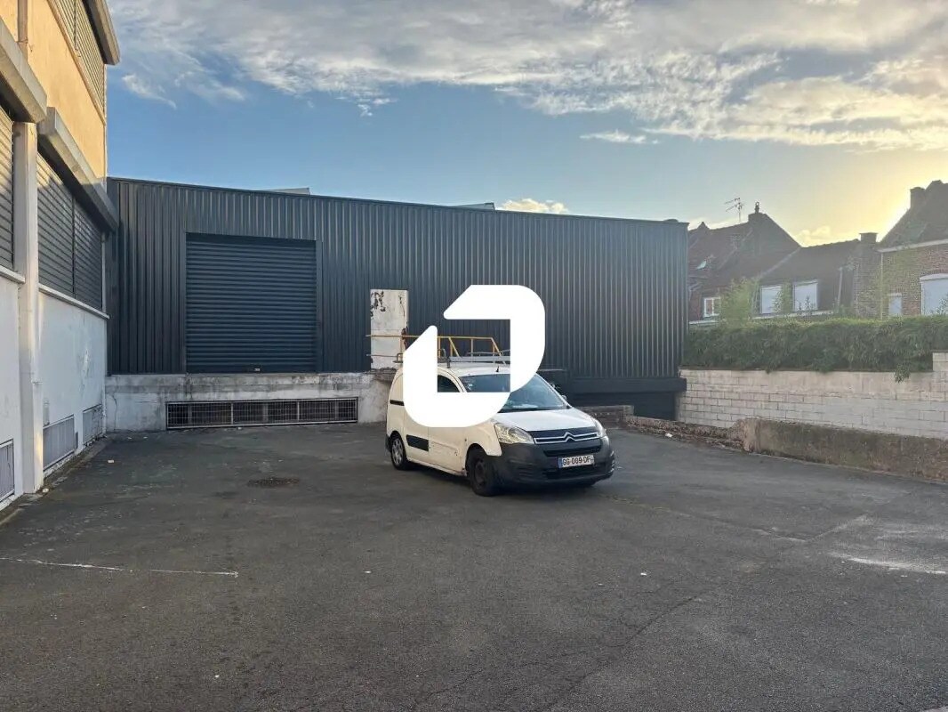 Local d'activités dans Wasquehal à vendre Photo de l’immeuble– Image 1 sur 8