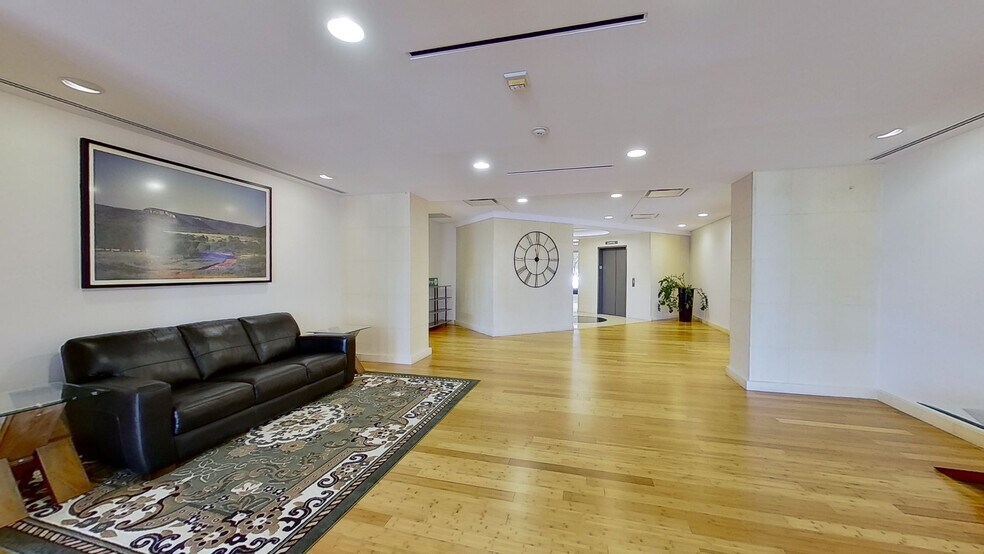 13465 Midway Rd, Farmers Branch, TX à louer - Numérisation 3D Matterport – Image 2 sur 35