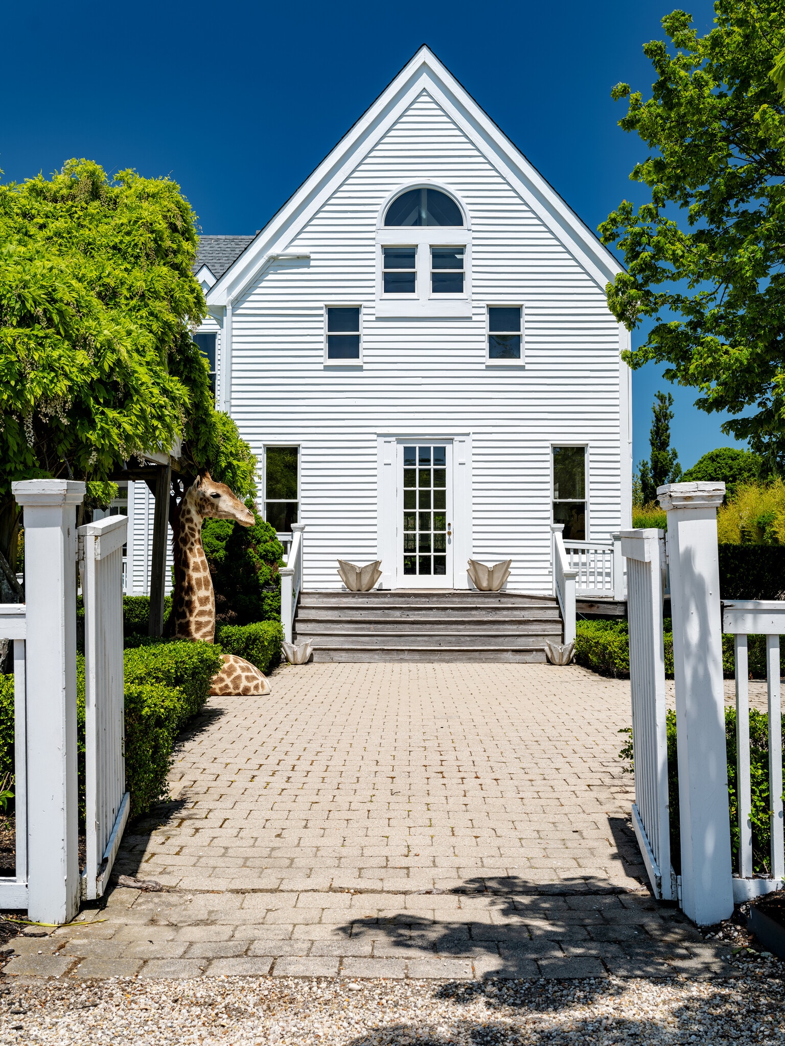 257 County Road 39a, Southampton, NY à louer Photo de l’immeuble– Image 1 sur 13