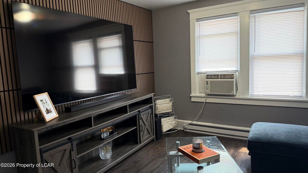 125 Grove St, Wilkes-Barre, PA à vendre - Photo de l’immeuble – Image 2 sur 31