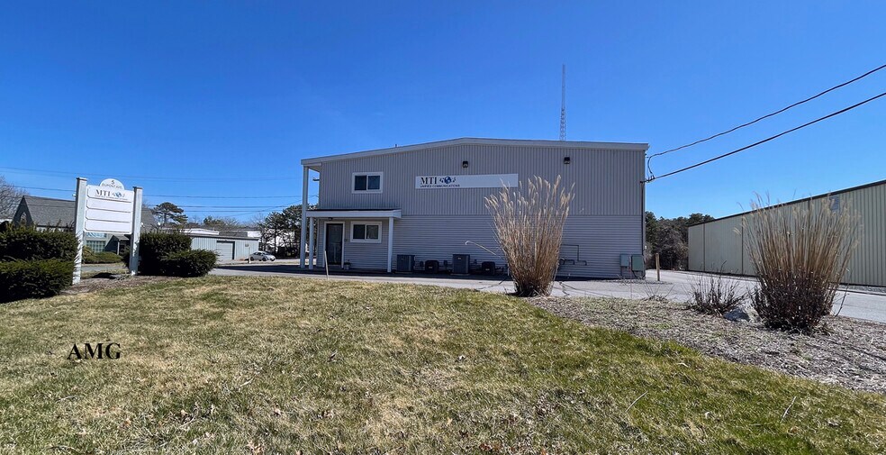 5 Dupont Ave, South Yarmouth, MA à louer - Photo de l’immeuble – Image 3 sur 4