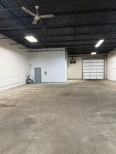 16802-16824 Lathrop Ave, Harvey, IL à louer Photo intérieure– Image 2 sur 4