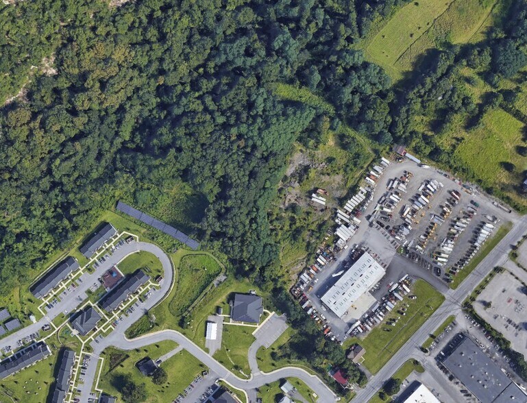 70 Windsor Hwy, New Windsor, NY à vendre - Photo de l’immeuble – Image 2 sur 4