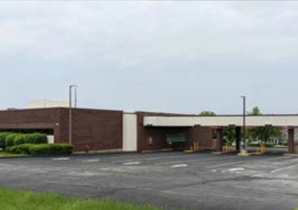 17410 E US Highway 24, Independence, MO à vendre - Photo de l’immeuble – Image 3 sur 5