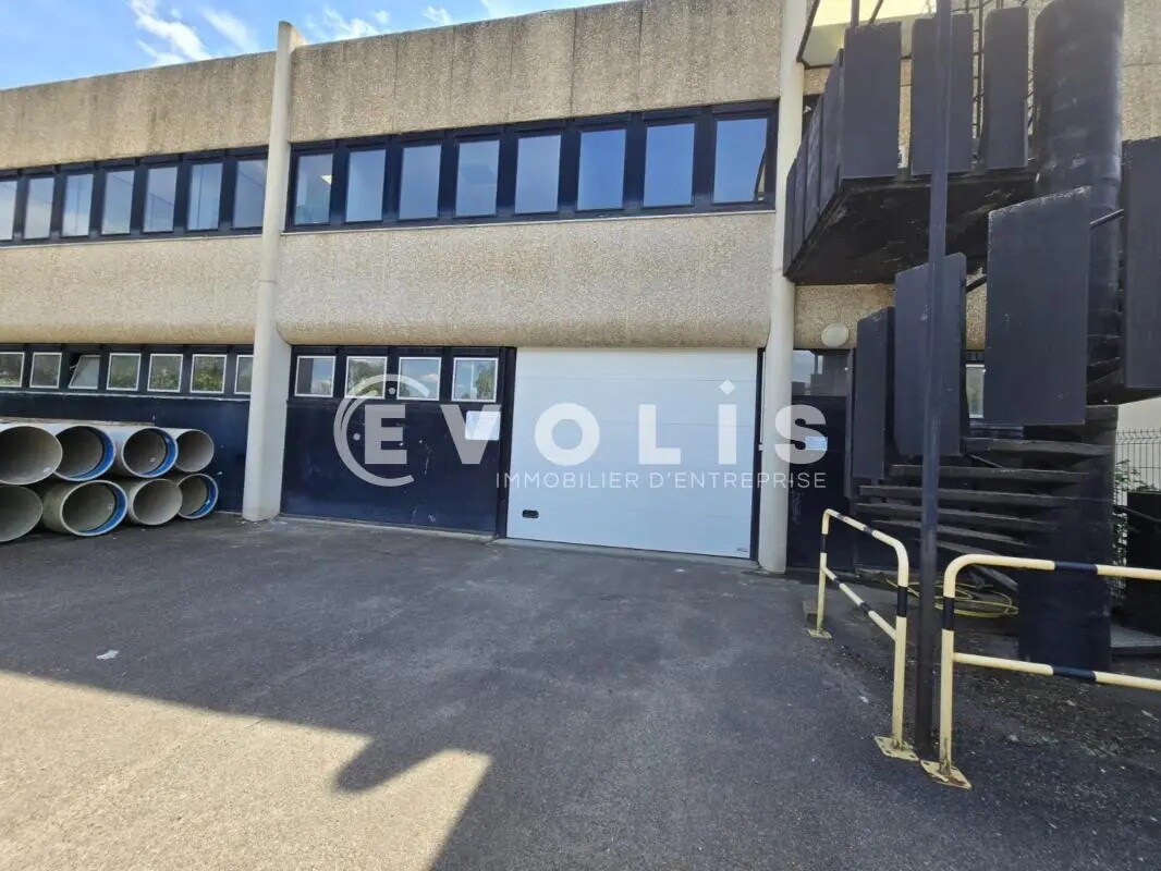 Bureau dans Villebon-sur-Yvette à louer Photo de l’immeuble– Image 1 sur 11