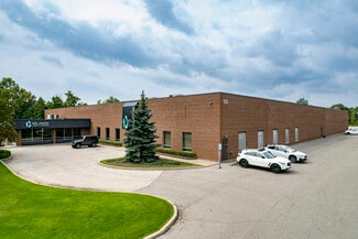 Plus de détails pour 66 Lesmill Rd, Toronto, ON - Industriel/Logistique à louer