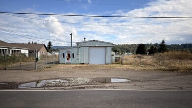 2144 Pacific Ave S, Kelso, WA à louer Photo intérieure– Image 1 sur 16