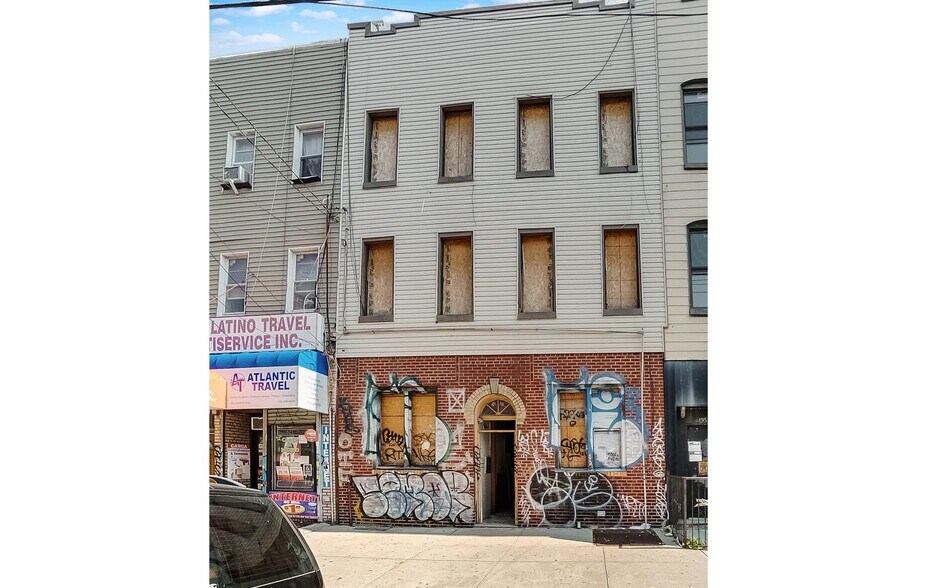 193 Wyckoff Ave, Brooklyn, NY à vendre - Photo de l’immeuble – Image 2 sur 5