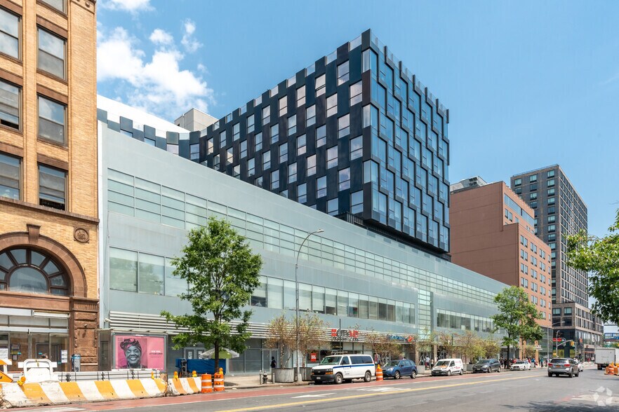 159 E 125th St, New York, NY à louer - Photo de l’immeuble – Image 1 sur 7