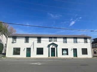 Plus de détails pour 10 E Federal St, Middleburg, VA - Local commercial à louer