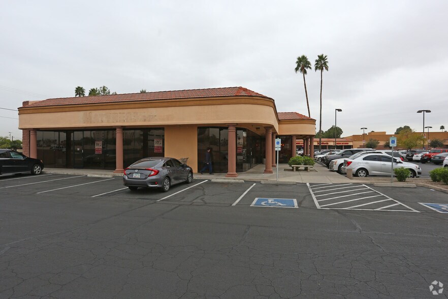 N 107th Ave, Sun City, AZ à louer - Photo de l’immeuble – Image 3 sur 3