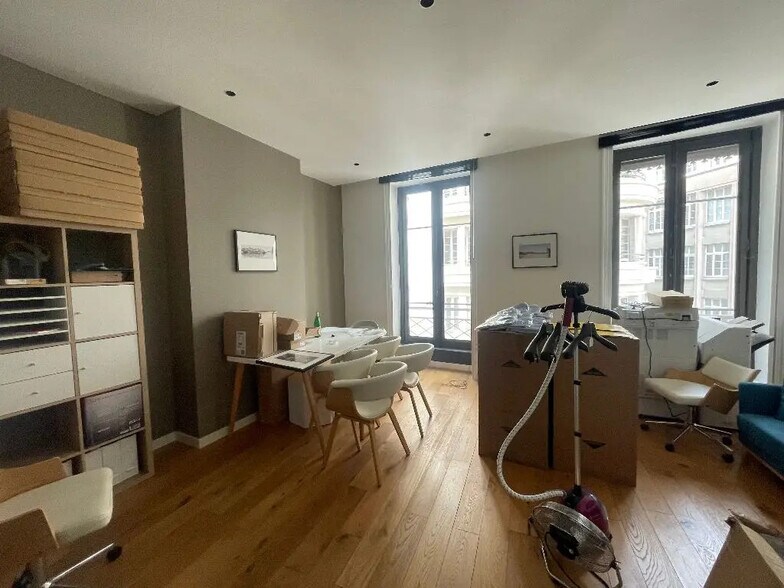 8 Place Des Jacobins, Lyon à louer - Photo intérieure – Image 3 sur 4