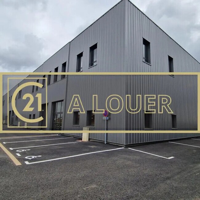 Plus de détails pour Local d'activités à louer