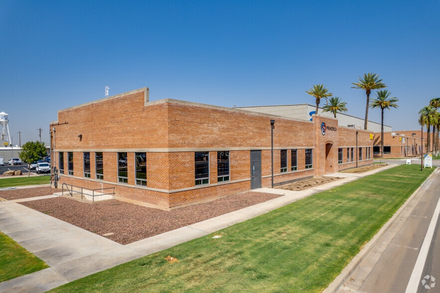 1300 S Litchfield Rd, Goodyear, AZ à louer - Photo de l’immeuble – Image 1 sur 12