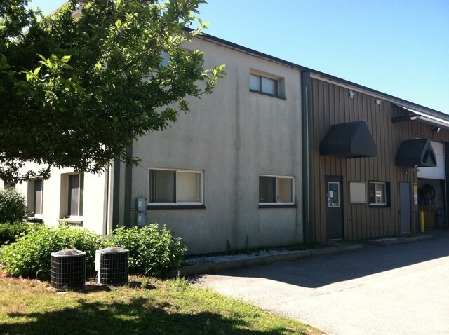 177 Avenue C, Williston, VT à louer - Photo principale – Image 1 sur 11