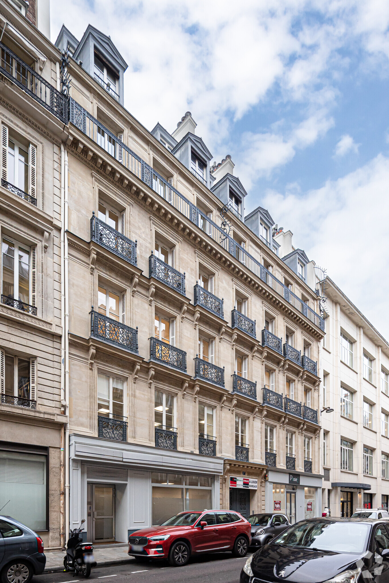 17 Rue De La Banque, Paris à louer Photo principale– Image 1 sur 6