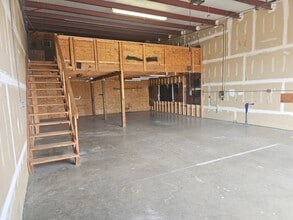 41040 Highway 27, Davenport, FL à louer Photo intérieure– Image 2 sur 4