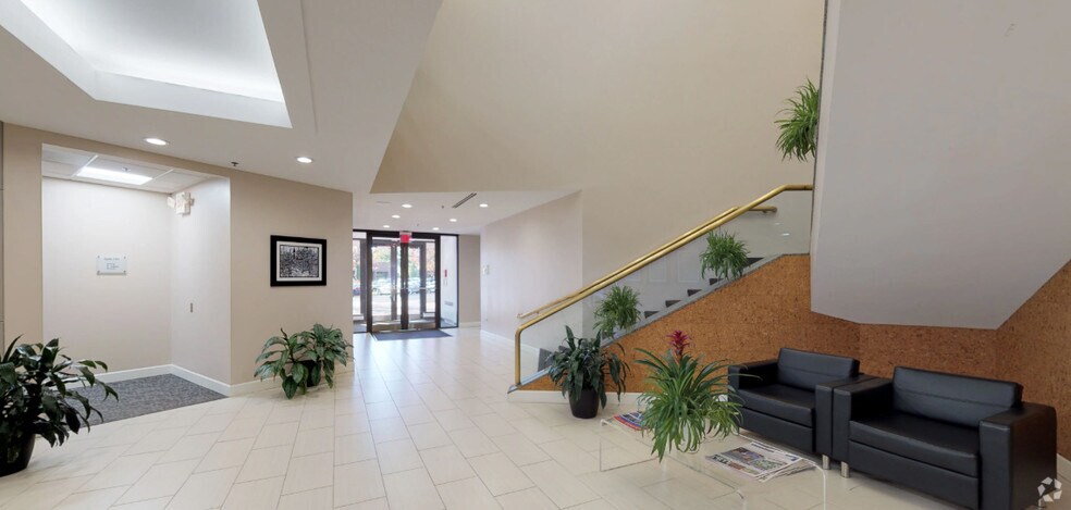 103 Morgan Ln, Plainsboro, NJ à louer - Photo intérieure – Image 1 sur 8
