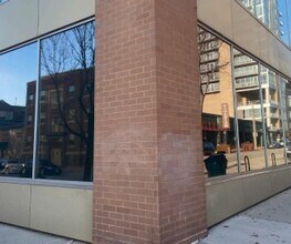 1801-1815 N Farwell Ave, Milwaukee, WI à louer Photo de l’immeuble– Image 2 sur 7