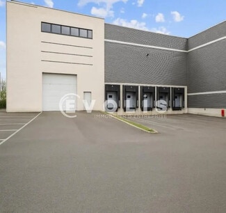 Plus de détails pour 41 Avenue Gaston Roussel, Romainville - Bureau, Industriel/Logistique à louer