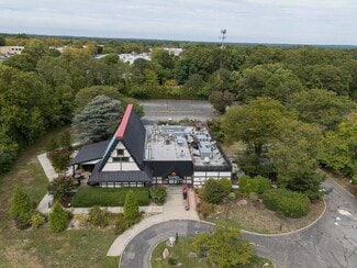 Plus de détails pour 356 Motor Pky, Hauppauge, NY - Terrain à louer