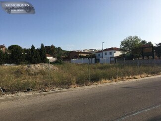 Plus de détails pour Terrain à vendre