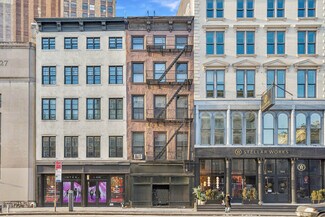 Plus de détails pour 302 Canal St, New York, NY - Logement à vendre