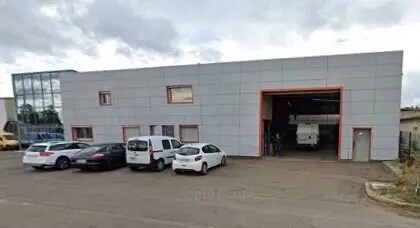 Local d’activités dans Crissey à louer - Photo de l’immeuble – Image 3 sur 4
