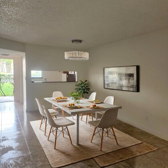 BULK CONDO PORTFOLIO OF 5 UNITS portefeuille de 5 biens à vendre sur LoopNet.fr - Photo principale – Image 1 sur 33