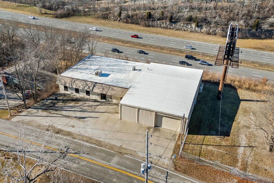 4702 Eastern Ave, Kansas City, MO à vendre - Photo de l’immeuble – Image 3 sur 20