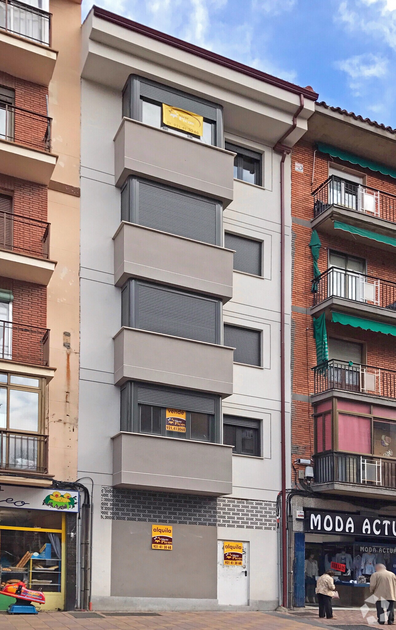 Immeuble residentiel dans Segovia, Segovia à vendre Photo principale– Image 1 sur 2