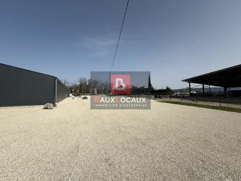 Industriel/Logistique dans Pierrelatte à louer - Photo de l’immeuble – Image 3 sur 9