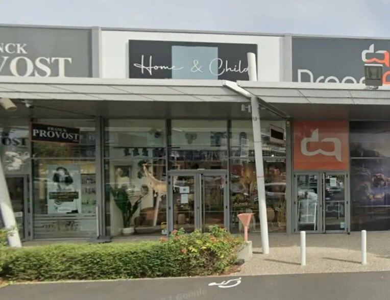 Local commercial dans Aubière à louer - Photo de l’immeuble – Image 1 sur 9