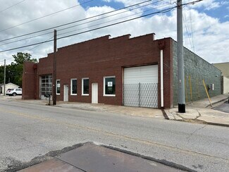 Plus de détails pour 107 N College St, Lebanon, TN - Local d'activités à louer