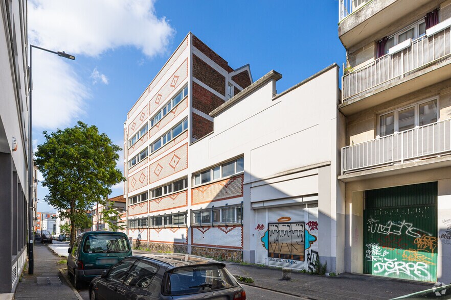 Bureau dans Montreuil à louer - Photo de l’immeuble – Image 2 sur 3