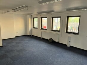 35 Vine St, Coventry à louer Photo intérieure– Image 1 sur 6
