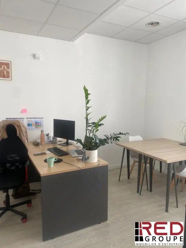 Local d’activités dans Meyreuil à louer Photo intérieure– Image 1 sur 6