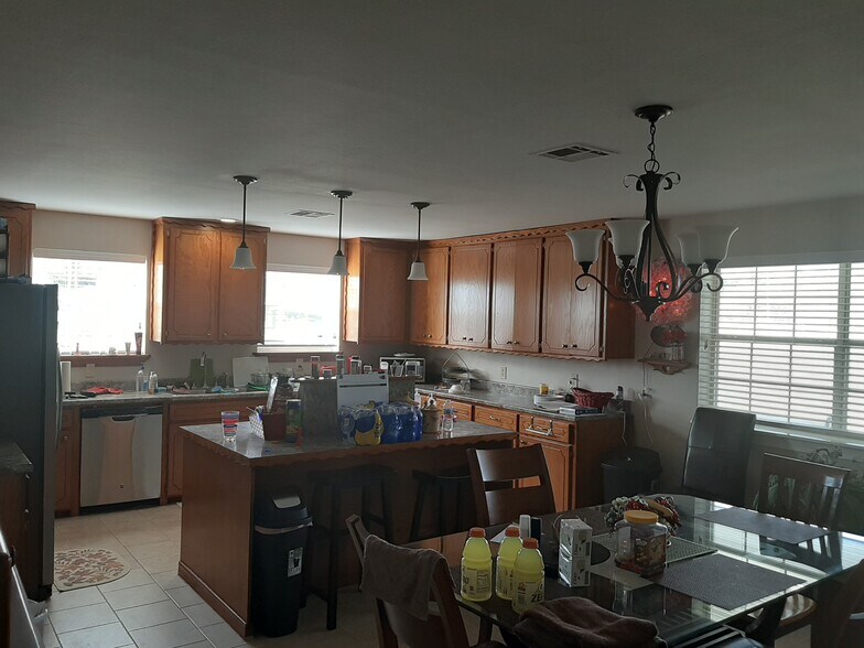 4361 E Highway 3, Atoka, OK à louer - Photo intérieure – Image 2 sur 19