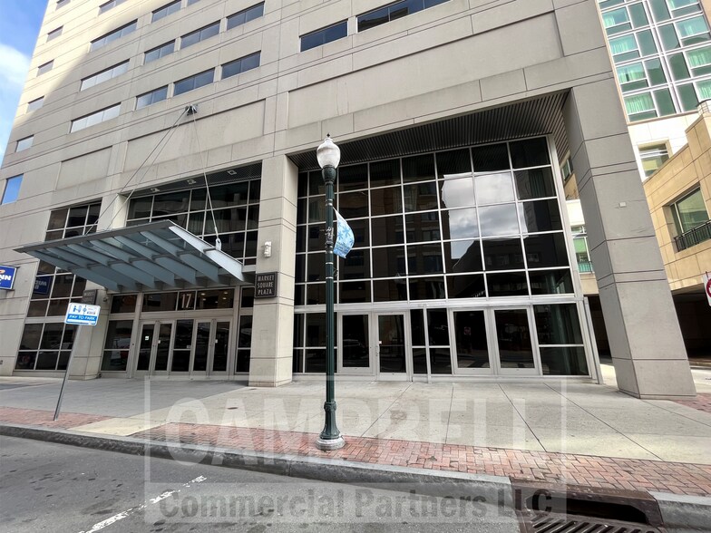 17 N 2nd St, Harrisburg, PA à louer - Photo de l’immeuble – Image 1 sur 9