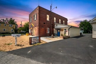 Plus de détails pour 10 Irving Ave N, Colonial Beach, VA - Logement à vendre