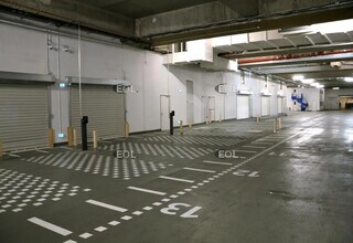 Industriel/Logistique dans Paris à louer Photo de l’immeuble– Image 2 sur 10