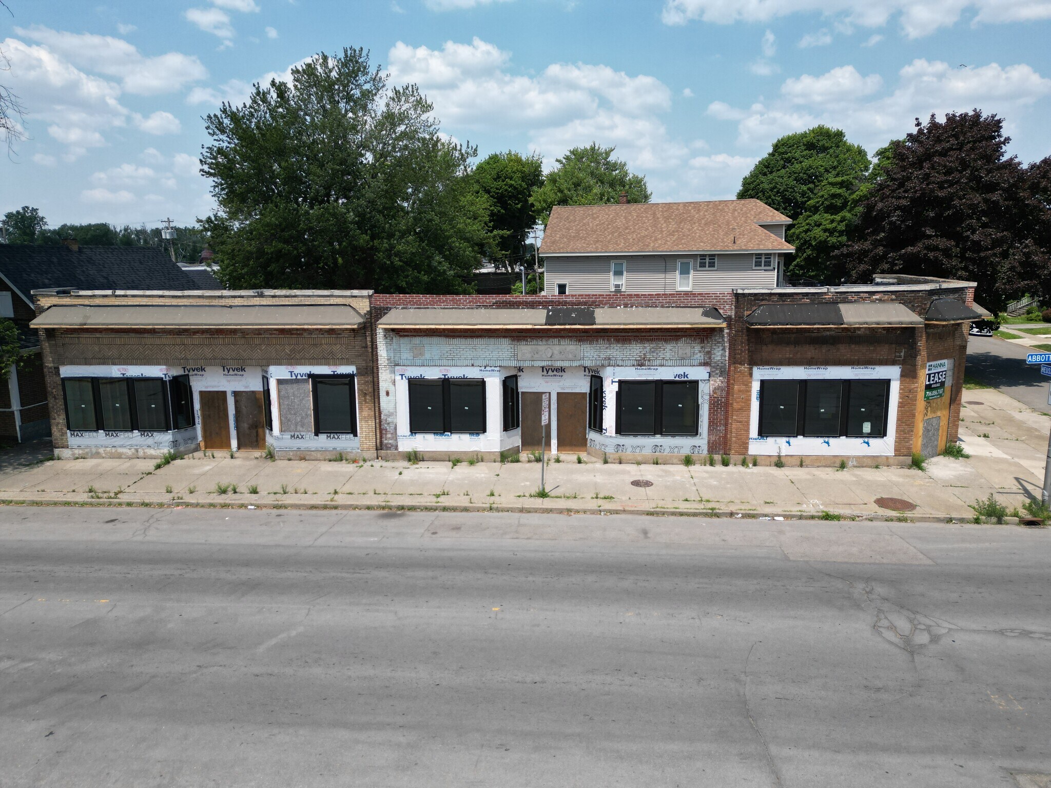 36 Abbott Rd, Buffalo, NY à louer Photo de l’immeuble– Image 1 sur 9