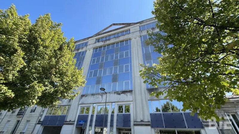 202 Rue D'Ornano, Bordeaux à louer Photo de l’immeuble– Image 1 sur 7