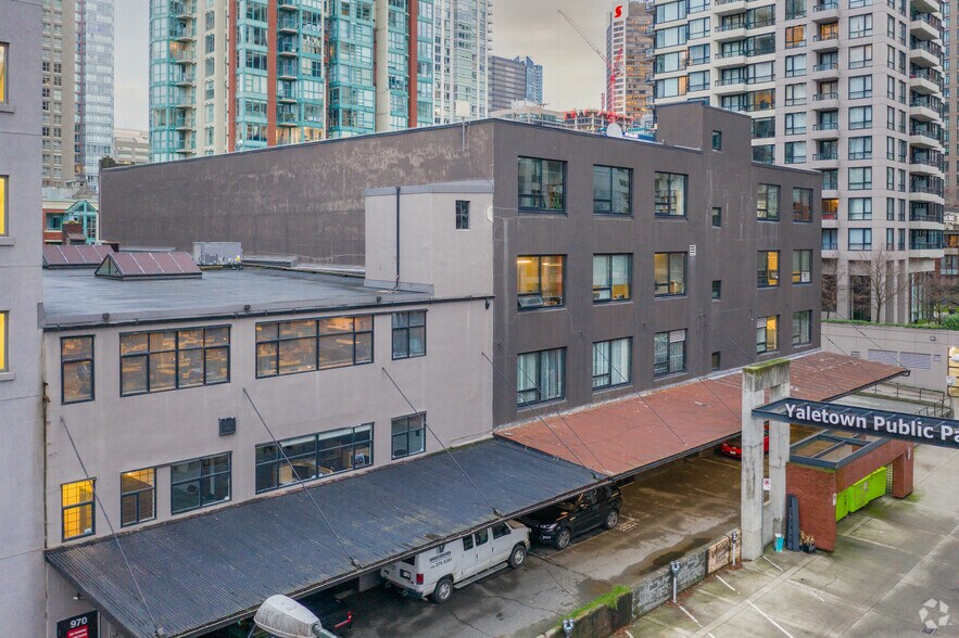 948-950 Homer St, Vancouver, BC à louer - Photo de l’immeuble – Image 3 sur 4