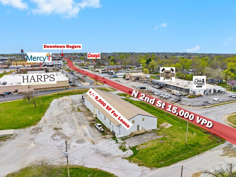 721 N 2nd St, Rogers, AR à louer - Photo de l’immeuble – Image 3 sur 44