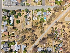 North Woodland Ave, Banning, CA - Vue aérienne vue de carte - Image1