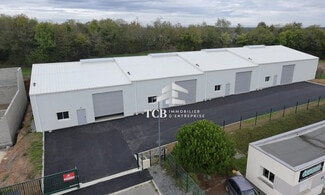 Plus de détails pour Local d'activités à louer