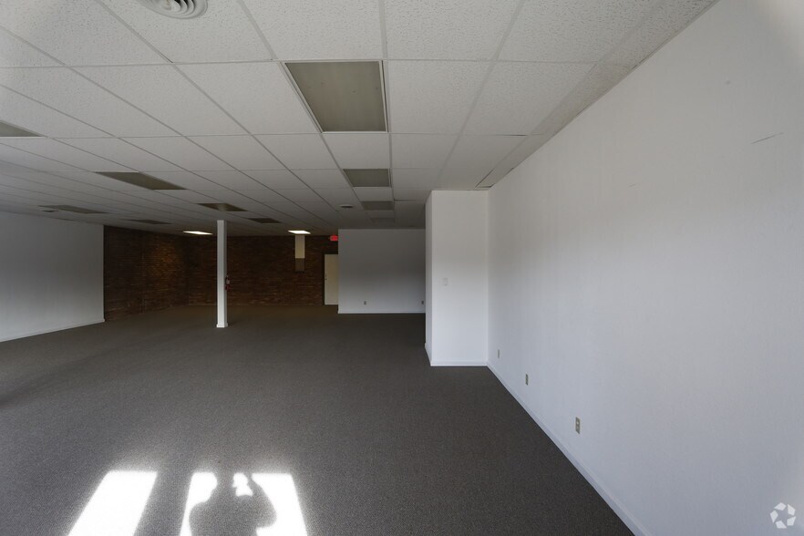 126 W Main St, Sterling, CO à vendre - Photo intérieure – Image 3 sur 5