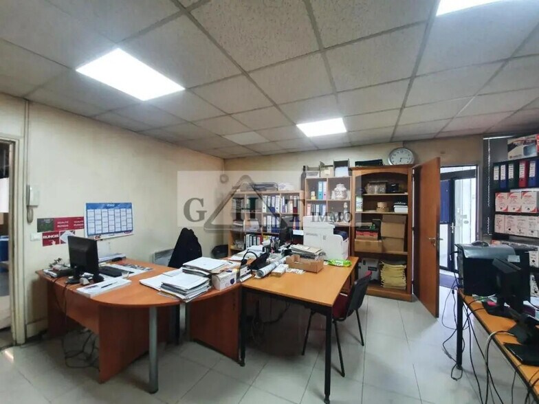 Bureau dans Le Bourget à louer - Photo de l’immeuble – Image 2 sur 4